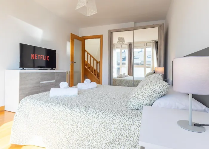 Atico Duplex I Terraza I Vistas Al Mar I Parking I Wifi *